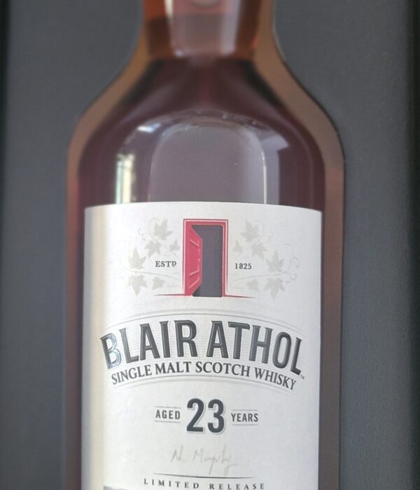 Blair Athol Single Malt Scotch Whisky Aged 23 Years Limited Release No. 1057
